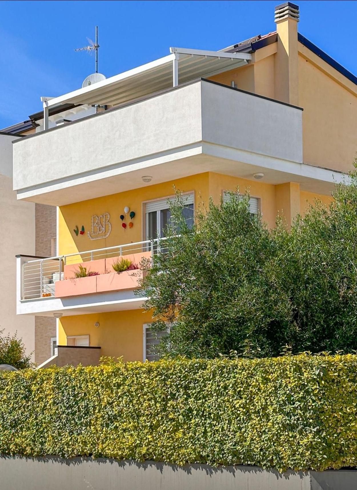 B&B Alla Niviera Adelfia Exterior photo